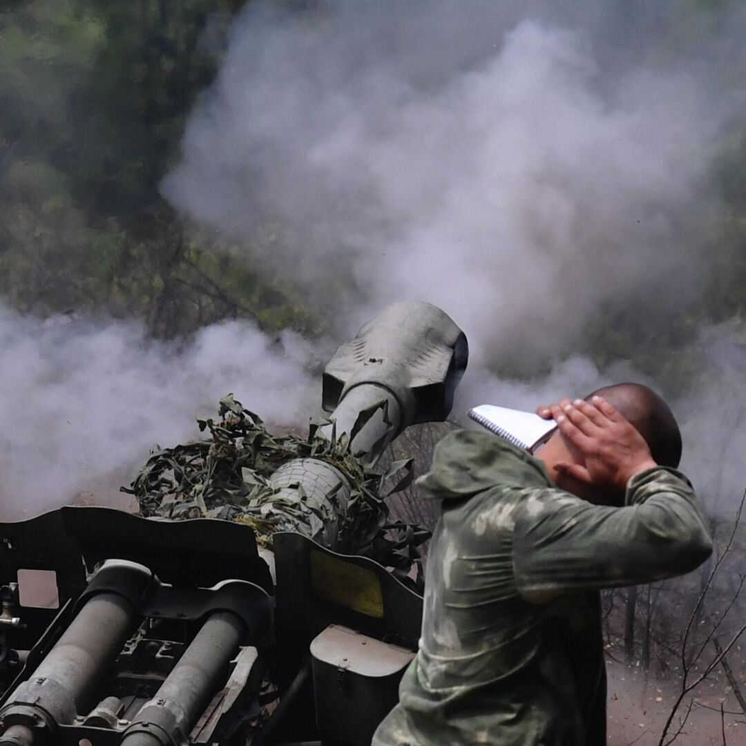 Российские десантники совершили успешную операцию, окружив и захватив украинских боевиков в районе Работино. Этот успех был отмечен даже в Польше.