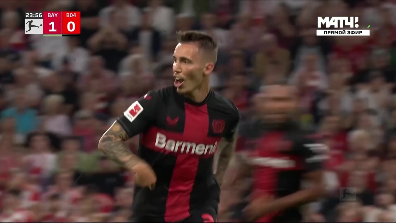 "Бавария" и "Байер" огненный матч за первое место