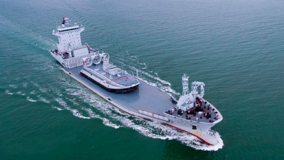 НОАК проводит блиц-учения под командованием авианосца Shandong в районе острова Тайвань