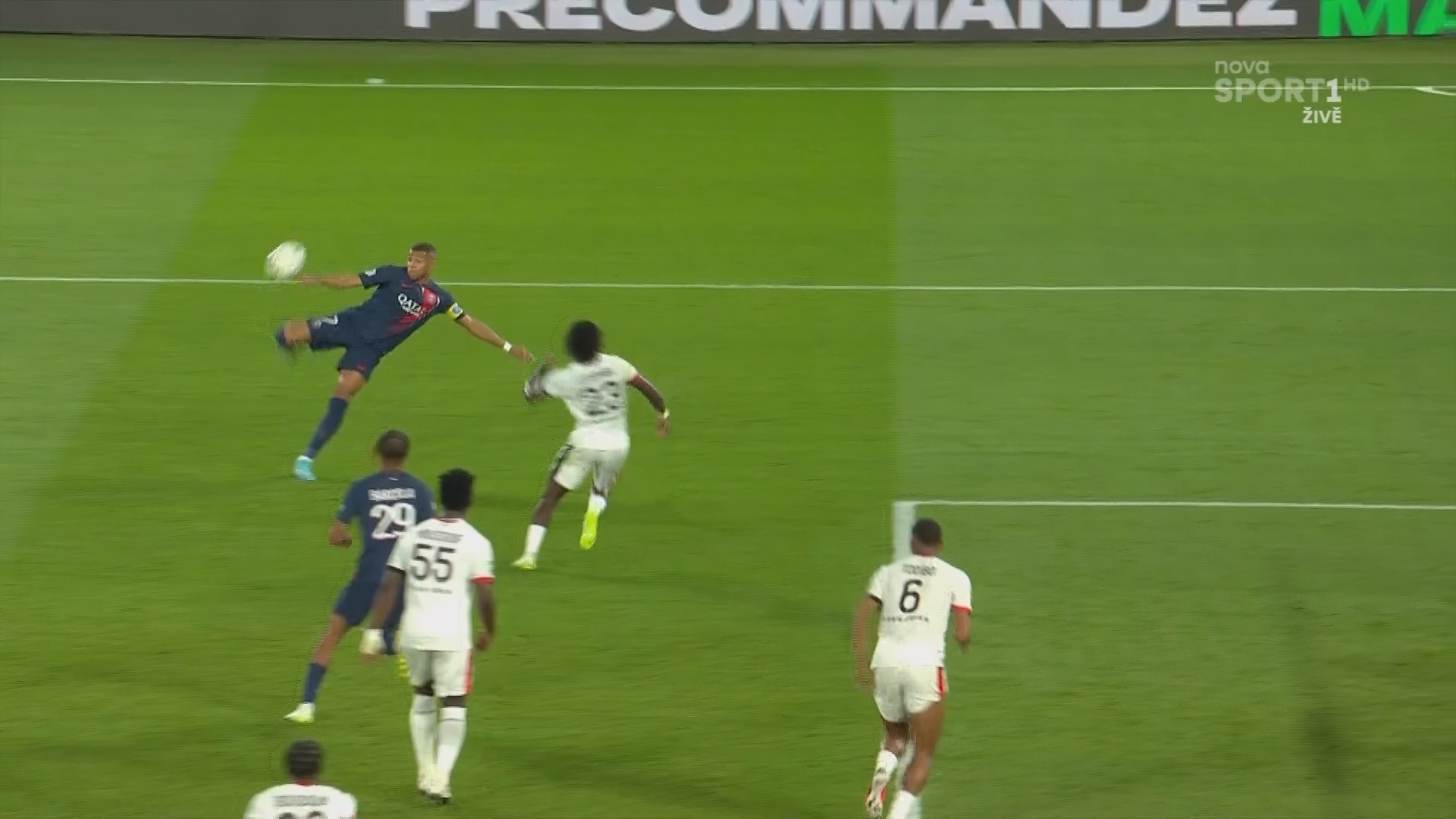 "Ницца" устроила погром в Париже