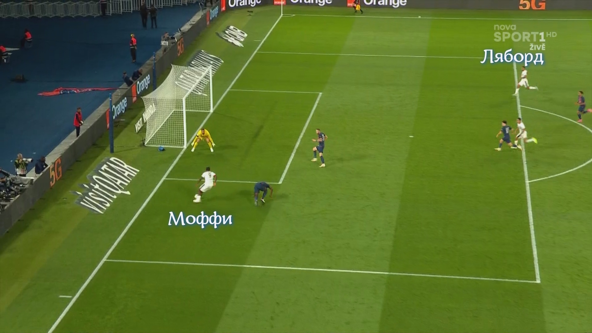 "Ницца" устроила погром в Париже