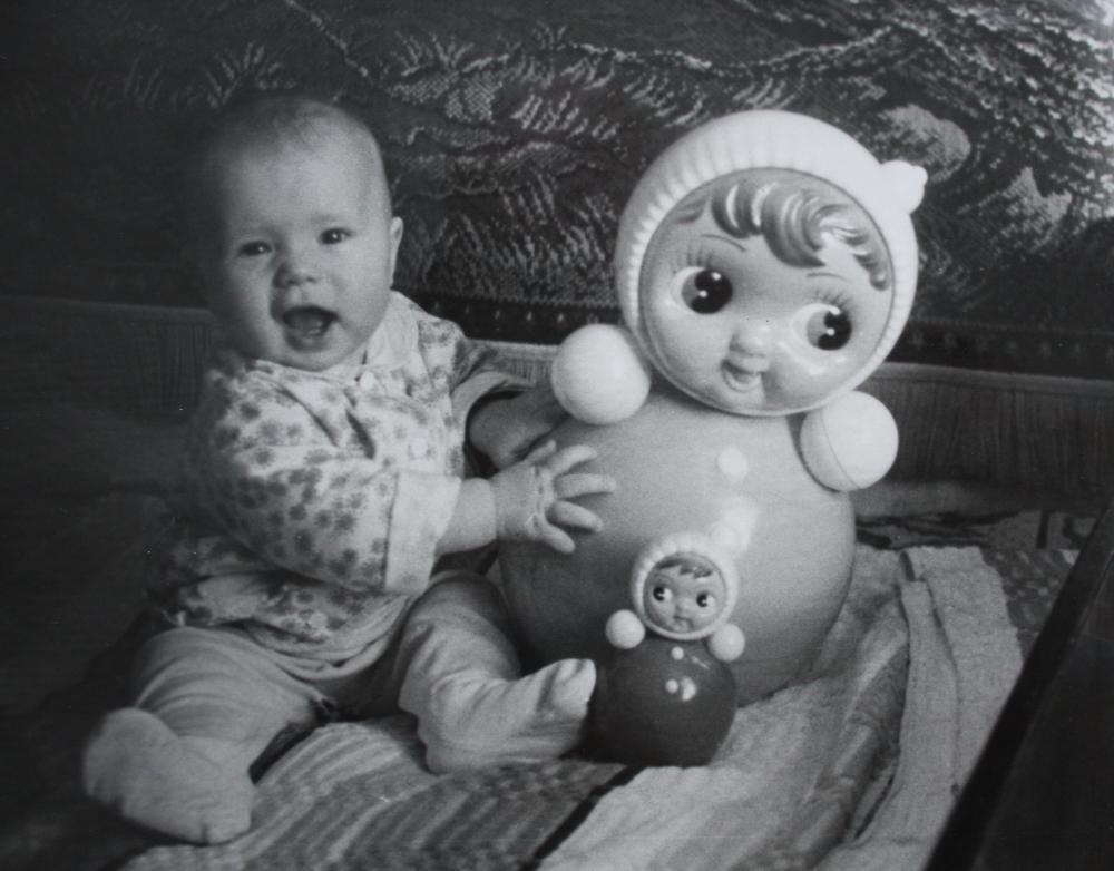 Игрушка-неваляшка: классика в каждом доме. В вашем детстве была такая ?