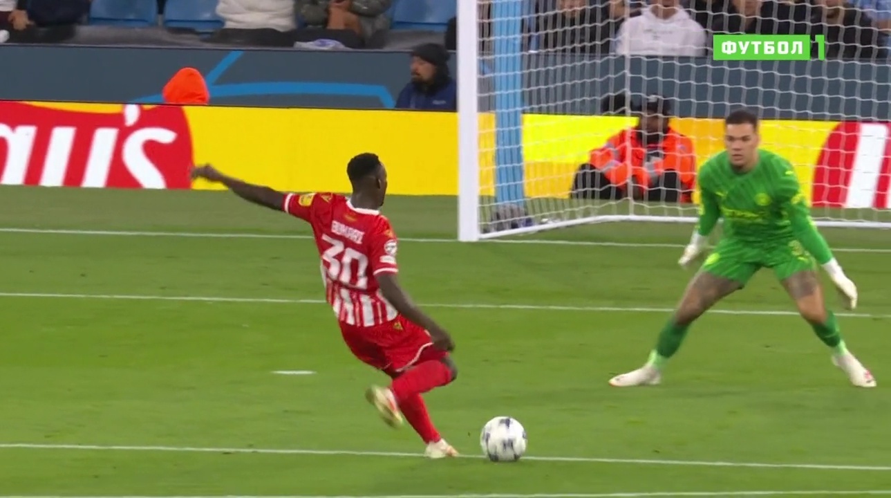 Еврейский голкипер сербских братушек против лучшего аргентинского футболиста наших дней