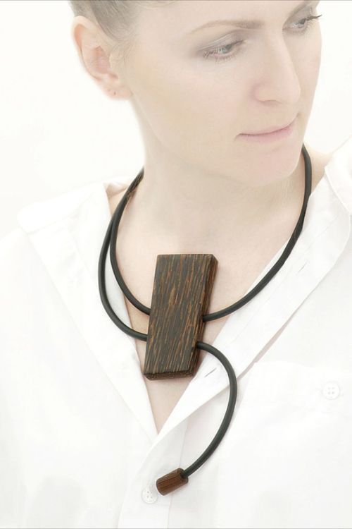 Завораживающий стиль: тайны создания неповторимого образа с помощью аксессуаров!