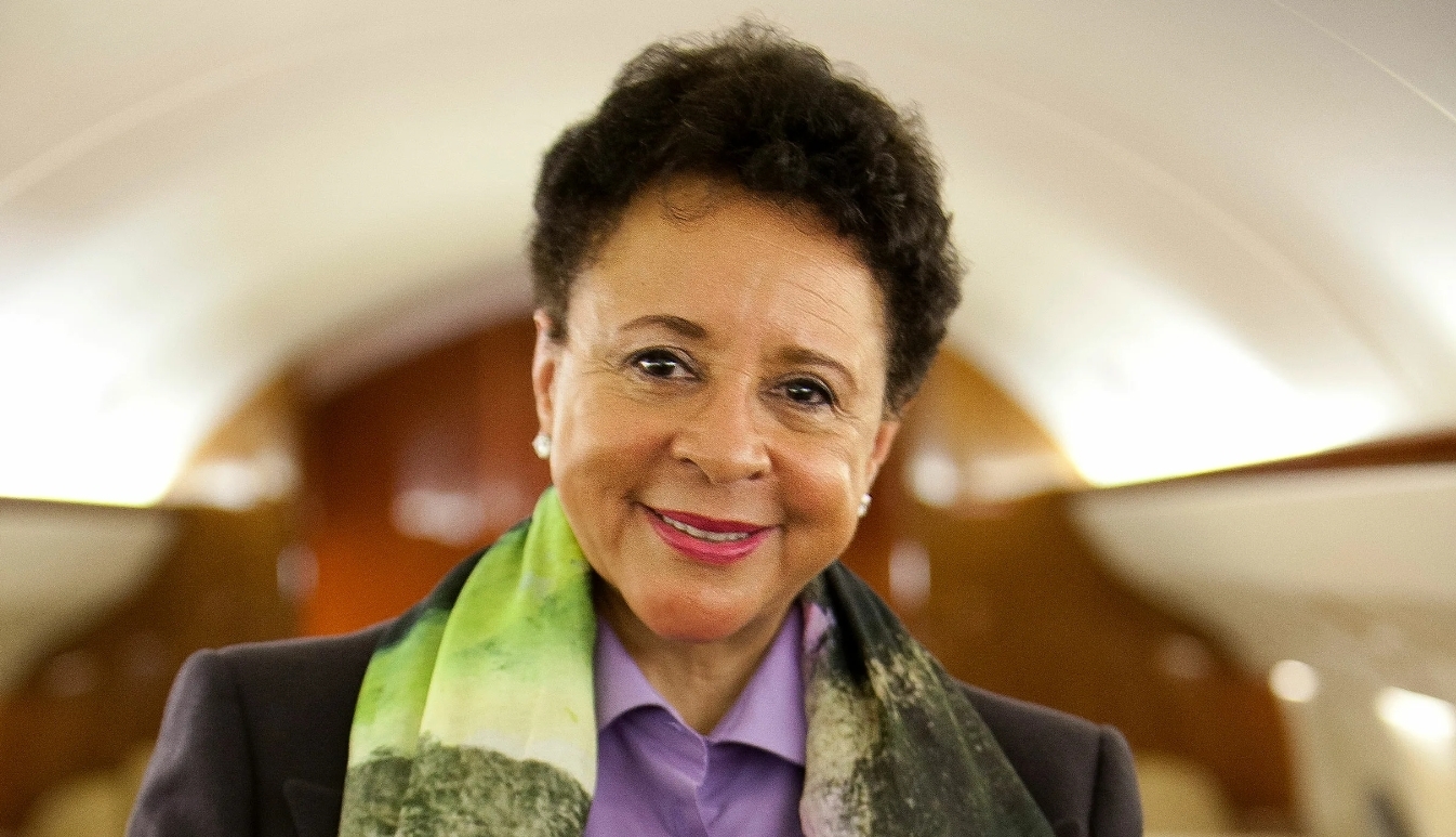 Соучредитель BET Шейла Джонсон говорит, что написание новых мемуаров помогло ей выздороветь: «Я через многое прошла»