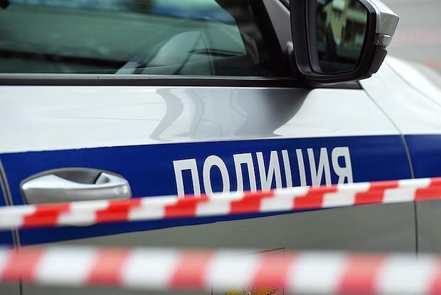 "Школьница сбегает от пьяного отца: история насилия и борьба за безопасность детей"