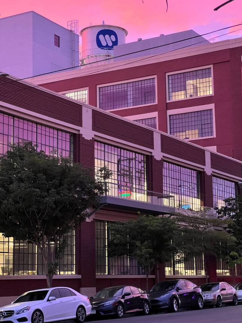 "Мистические Трущобы Лос-Анджелеса: Культурное Богатство"