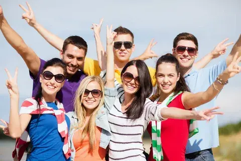 10 основных правил поведения в обществе, которые должен знать каждый.