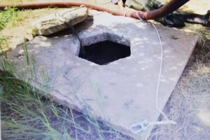 В Астраханской области расследуют уголовное дело о гибели слесаря в канализационном колодце