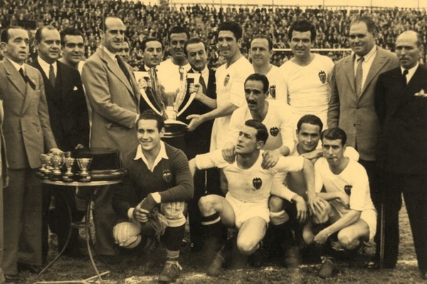 Валенсия (Испания): 10 самых заметных тренеров команды.