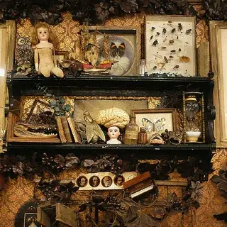 Истории находок на блошином рынке: рассказы о самых удивительных и ценных сокровищах