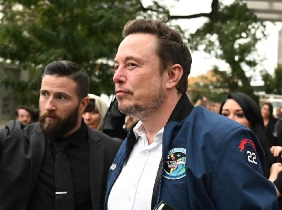 Илон Маск предлагает X начать взимать со всех пользователей «небольшой ежемесячный платеж»