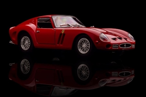 Лучшие автомобили знаменитостей: автомобили богатых и знаменитых