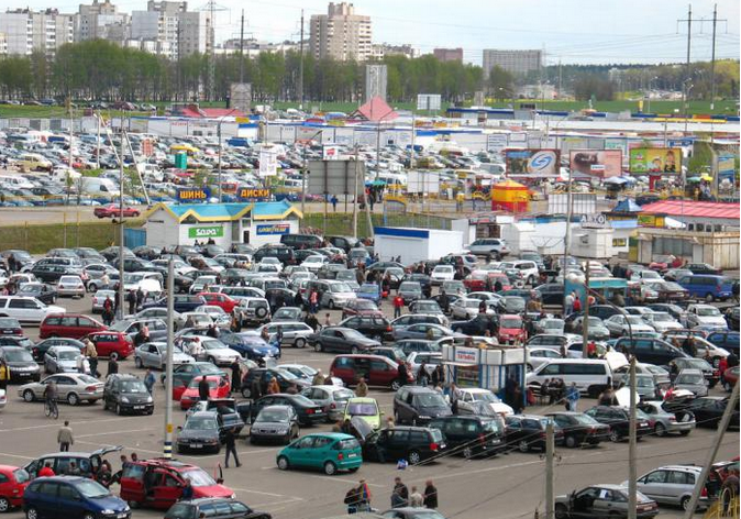 Цены на автомобили бьют рекорды. Средняя уже 3 миллиона, и дальше будет расти