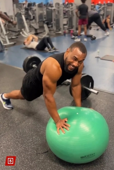 У нас никогда не было секса — эта «тренировка для молодоженов» — подготовка к нашей брачной ночи