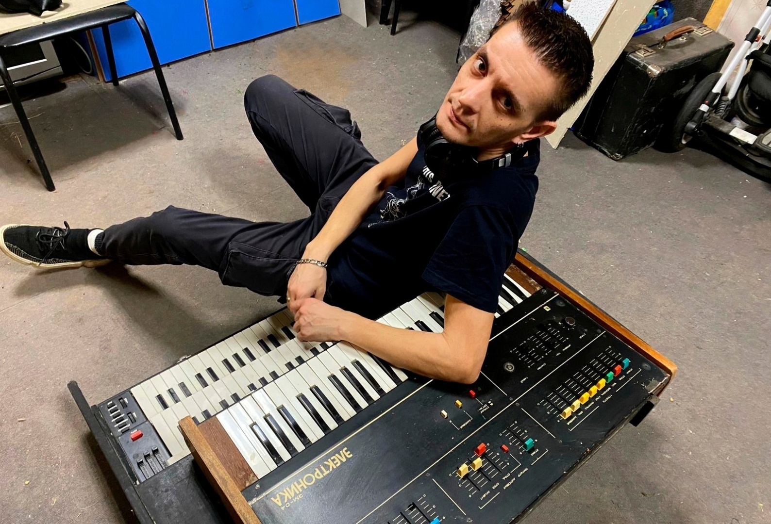 У электронщика "NEmonitor" вышел альбом