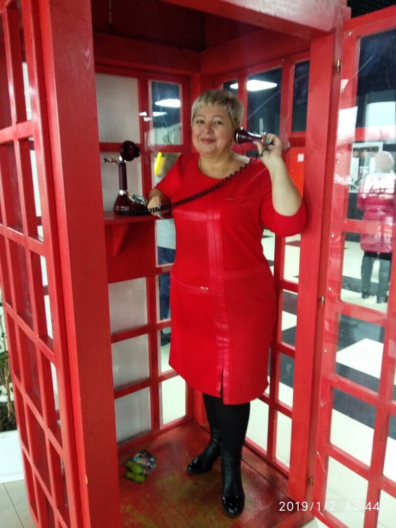 Если бы житель из 60-70-х годов времен СССР попал в действительное время, то у него бы сломался мозг от фраз и слов, произносимых нами