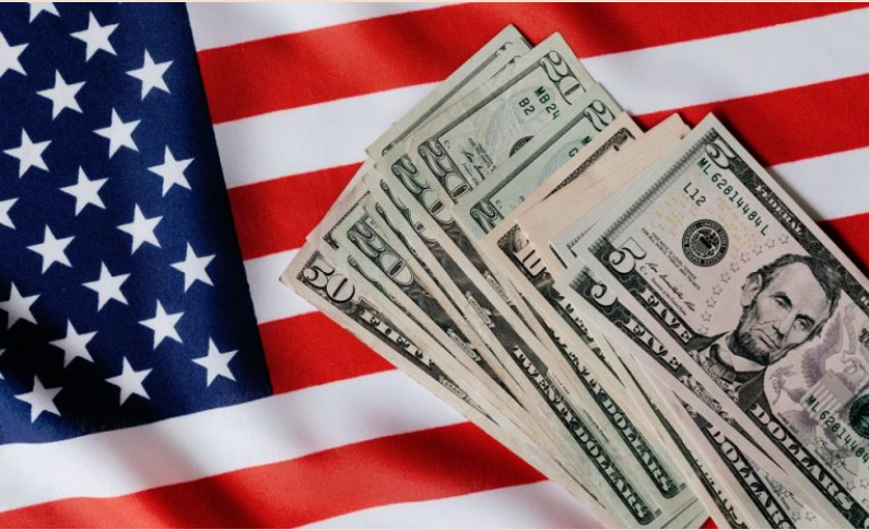 США: «Дыра» 1,1 трлн долларов сбережений в 2017/22 году