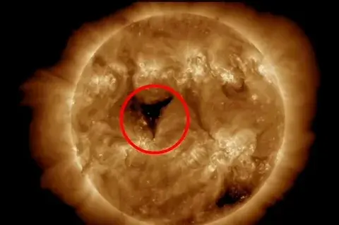 Корональная дыра в Солнце: что это такое и как она может повлиять на Землю в 2023 году