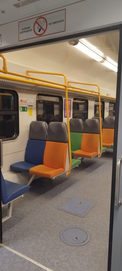 Путешествие из Москвы в Подмосковье на новом поезде по маршруту МЦД-3. Плюсы и минусы. Делюсь своими впечатлениями!