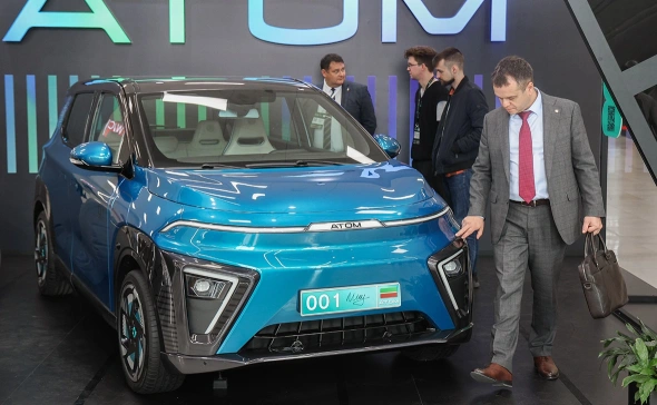 36 тысяч предзаказов: компания “Кама” готовится к массовому производству российского электромобиля “Атом”