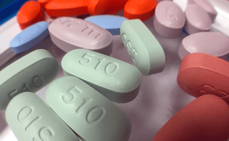 Бесполезные таблетки от простуды, которые люди продолжают принимать