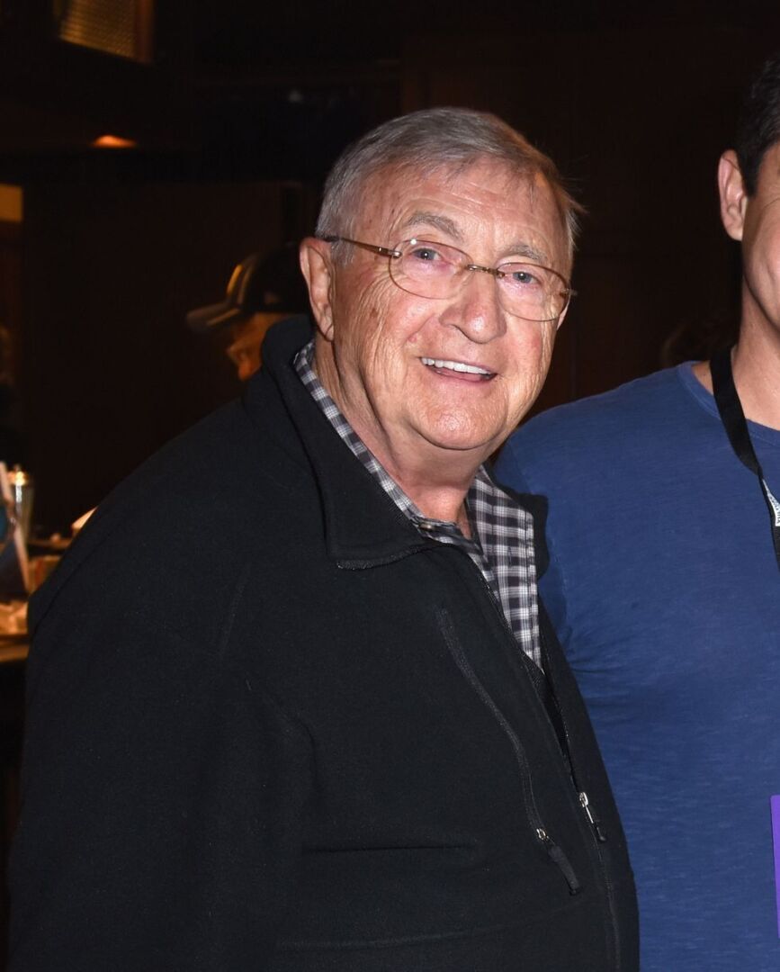 А вы знаете чем сейчас занимаются актеры «Клиники»?