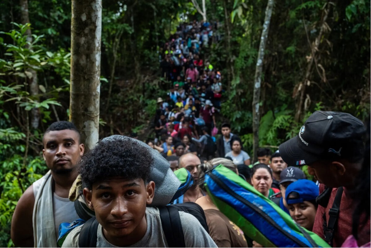 План Байдена направлен на то, чтобы держать мигрантов подальше от границы. Будет ли это работать?