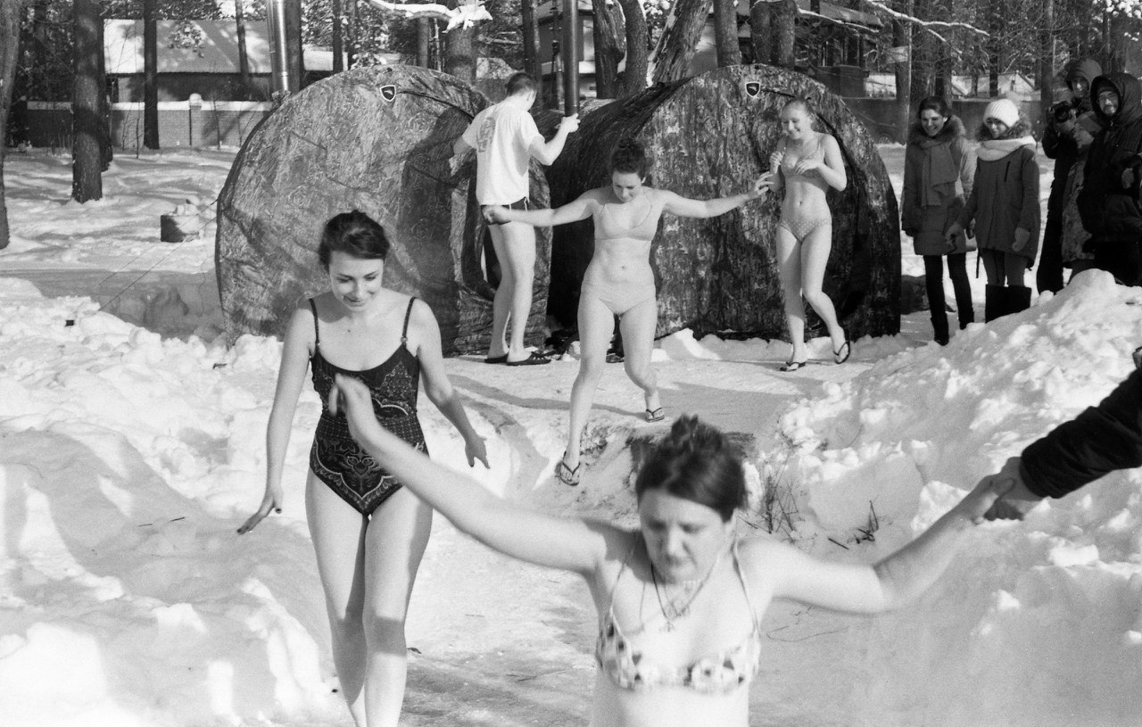 Как я стала в проруби купаться