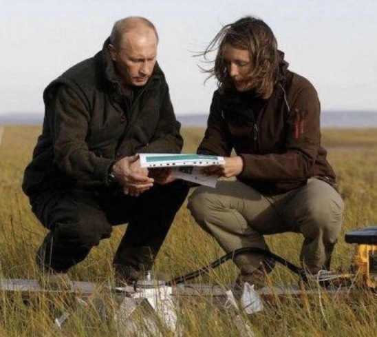 Необычный стиль: умение Владимира Путина вести диалог и отвечать на острые вопросы