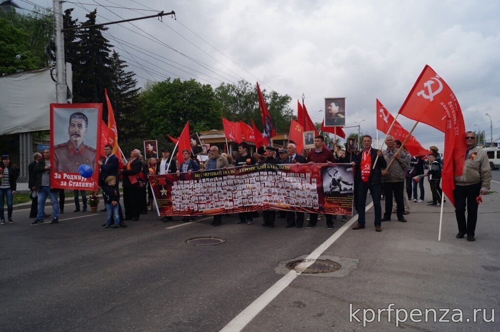 Если капитализм так хорош, то почему так тяжело живется в РФ?