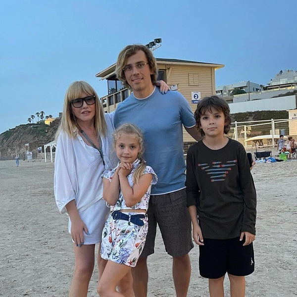 Российские звезды на святой земле, неспокойствие и решение об иммиграции.