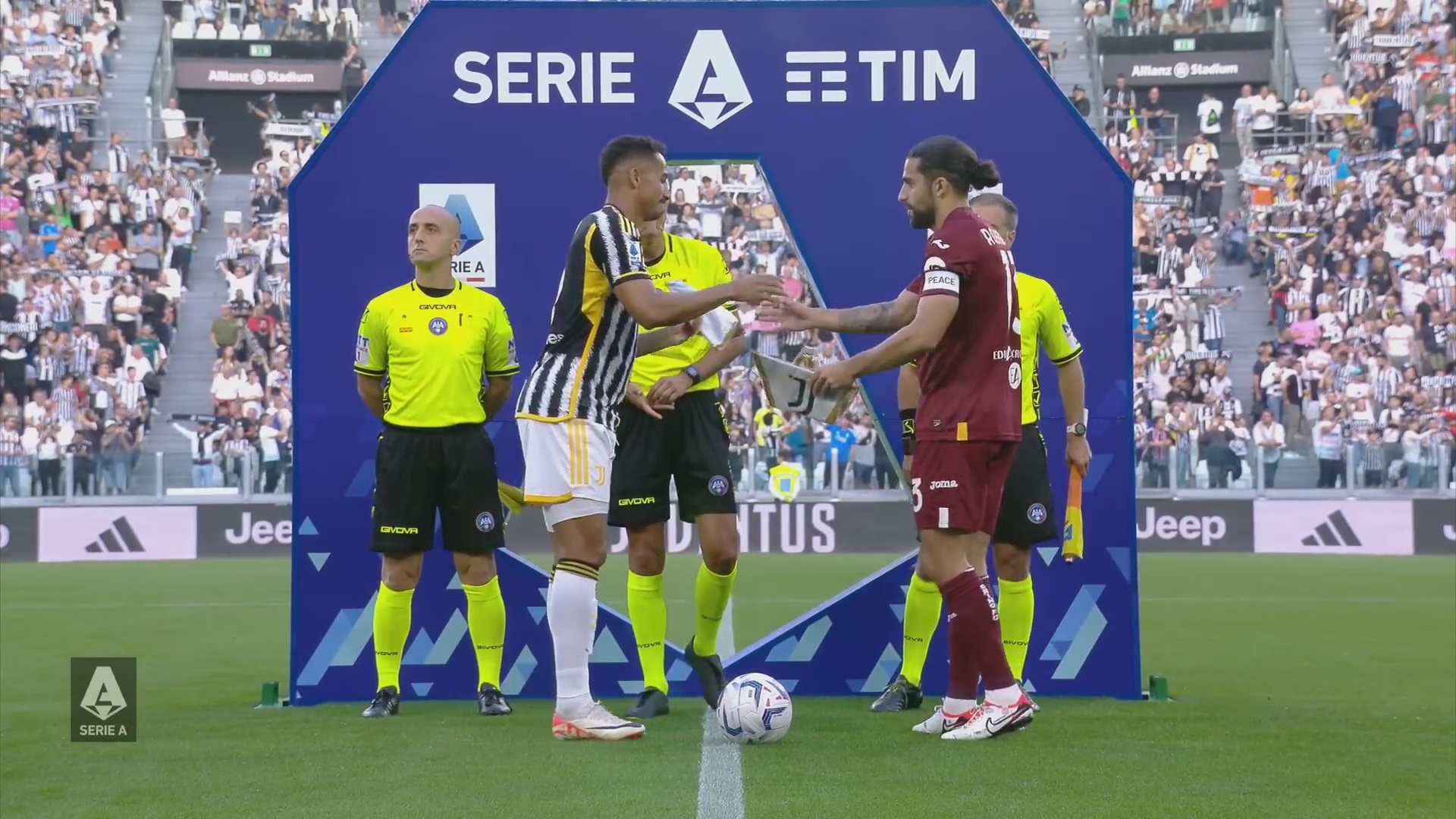 «Ювентус» уверенно победил в туринском дерби