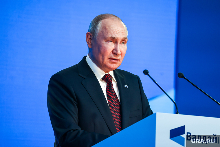 Как манипулировали русскими: три секретных метода путинской пропаганды