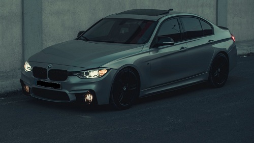 Нестандартные и нечитаемые регистрационные знаки автомобилей