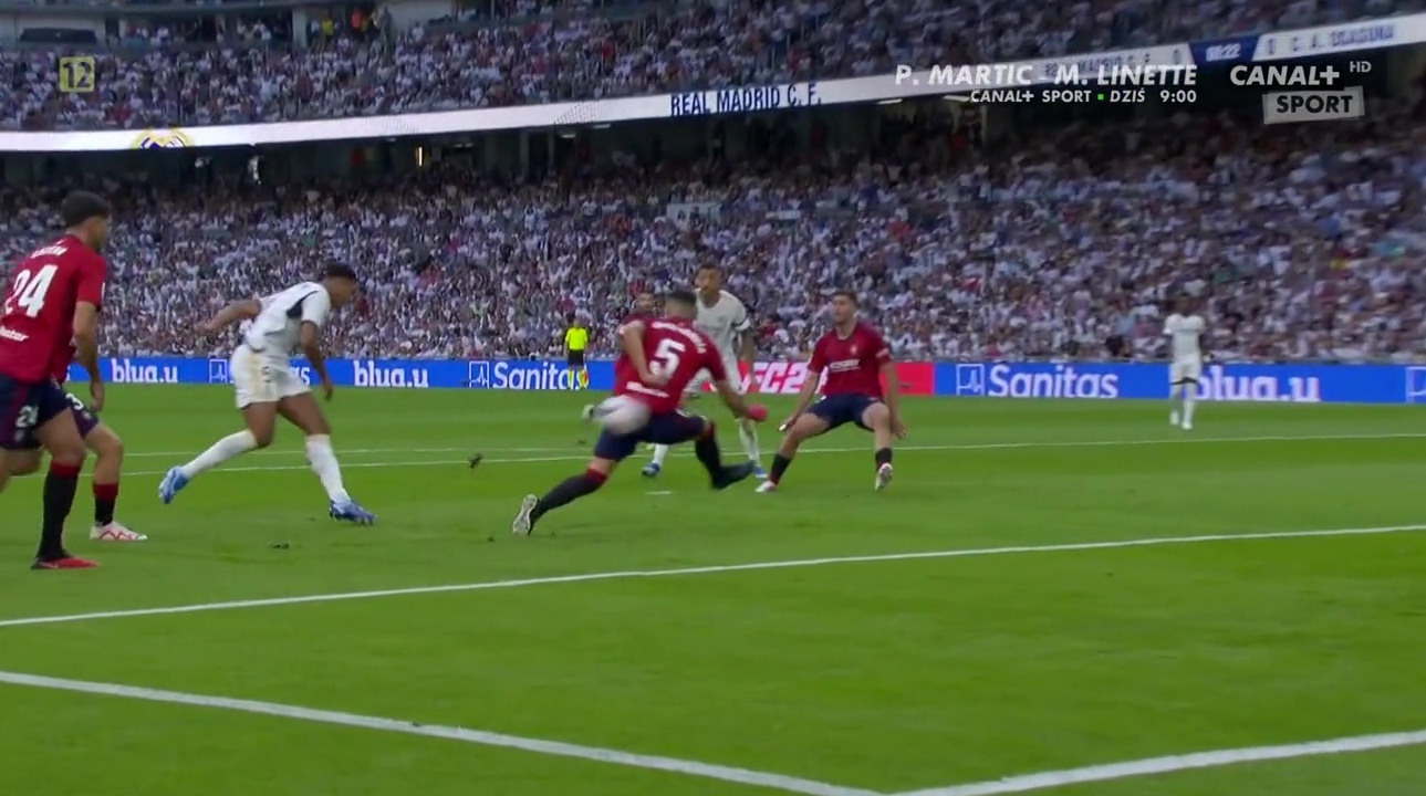 "Реал" уверен в себе и лидирует. Беллингем - новый король Мадрида