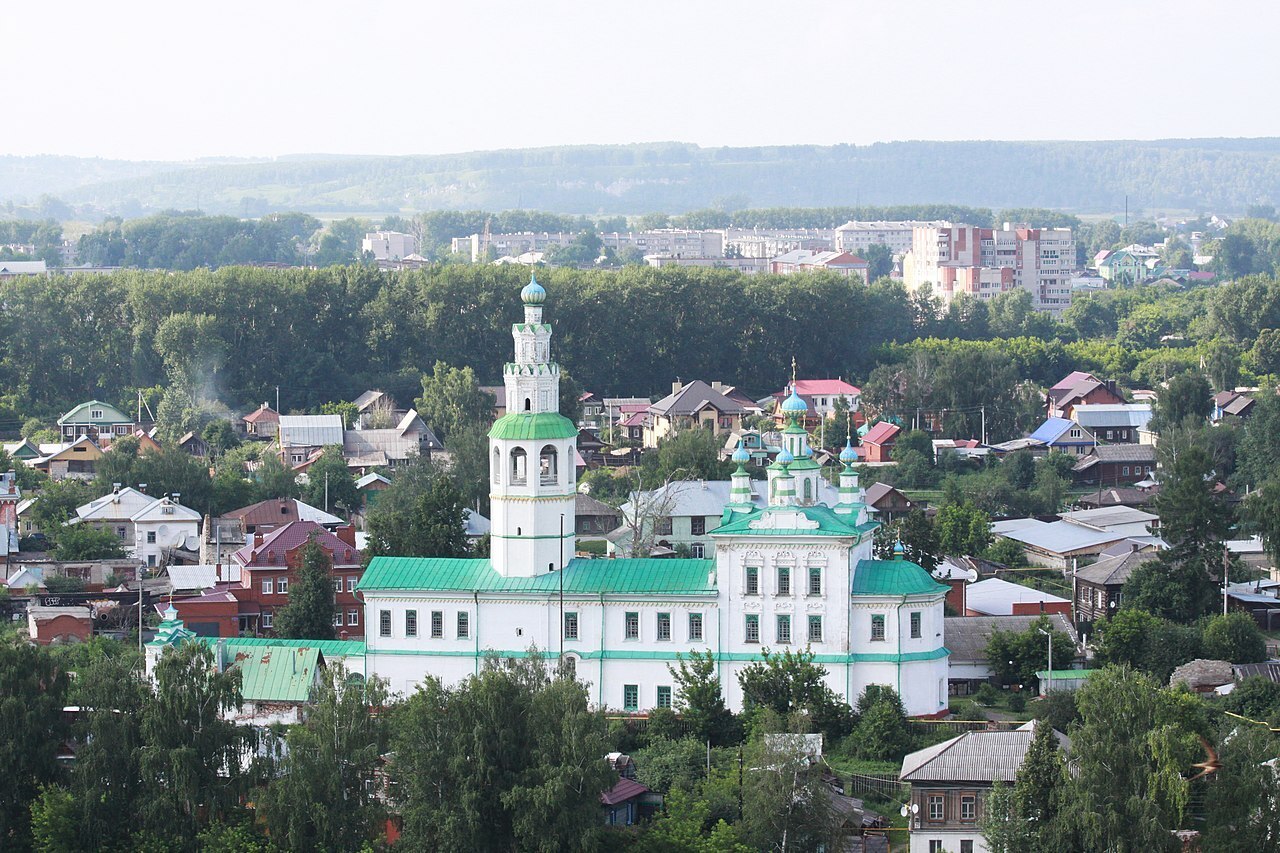 Церковь Преображения Господня в Кунгуре. Кунгурская мечеть Кунгур. Всехсвятский храм Кунгур. Кунгурская мечеть габдулрафи.