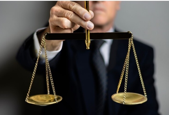 Некоторые особенности участия адвоката при производстве обыска (ст. 182 УПК РФ)