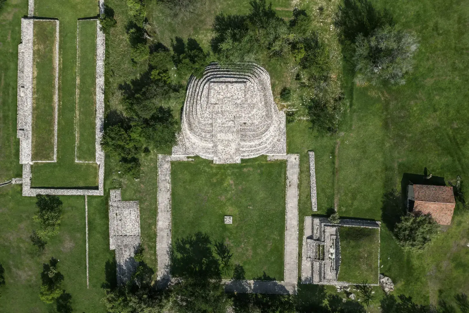 Камень за древним камнем: Мексика восстанавливает свои утраченные сокровища