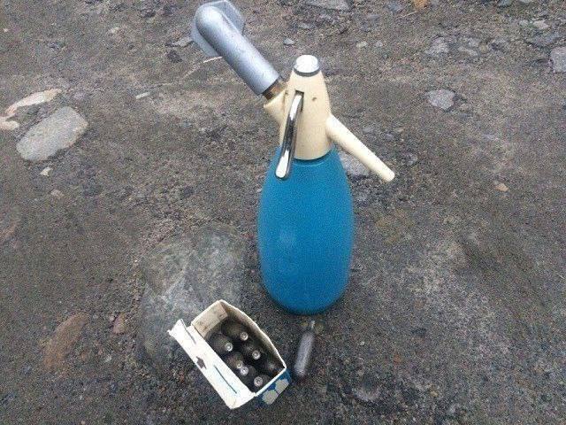 Именно такой Сифон был у меня в детстве, а у Вас?