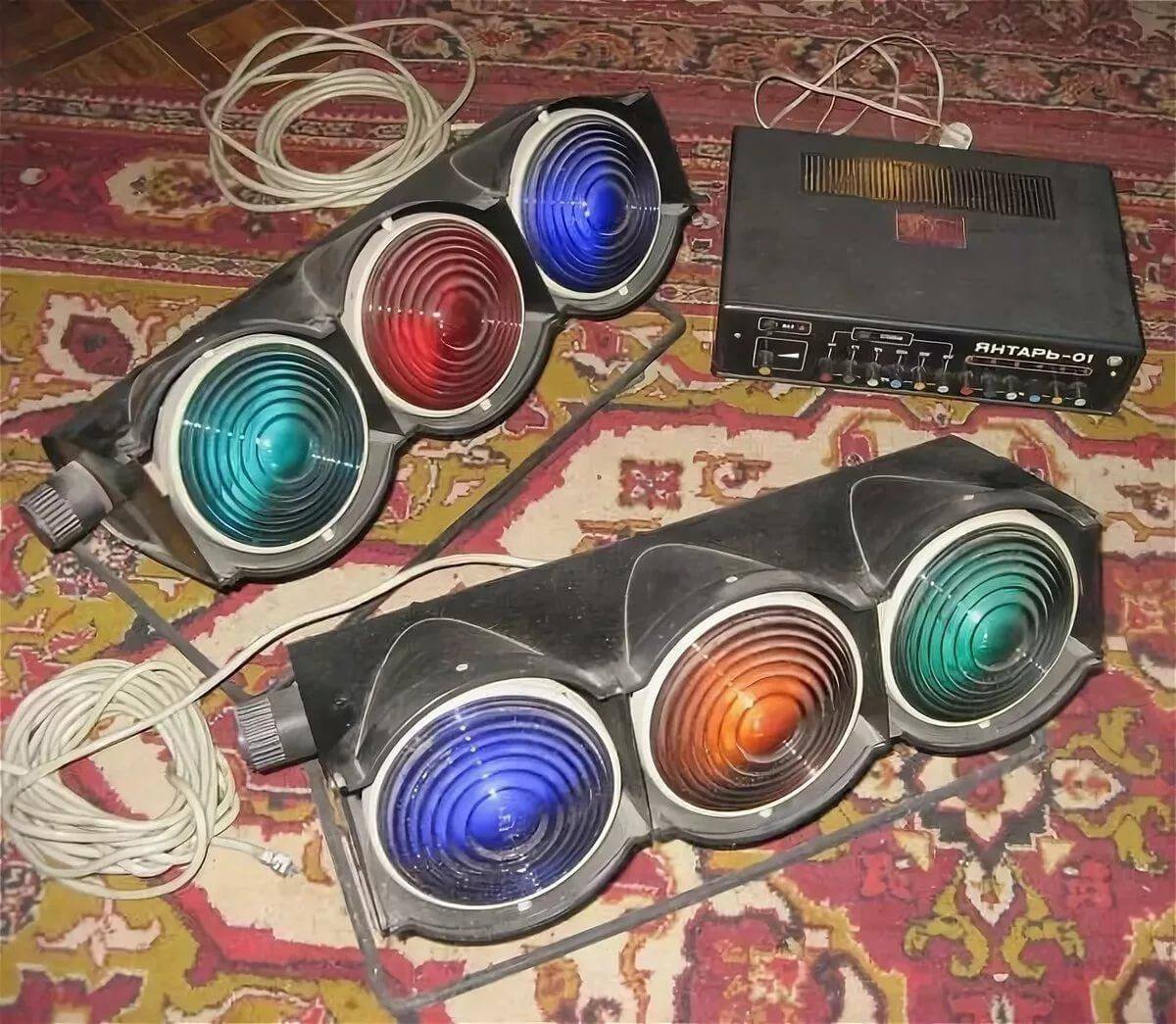 Советская светомузыка), у кого такая была?