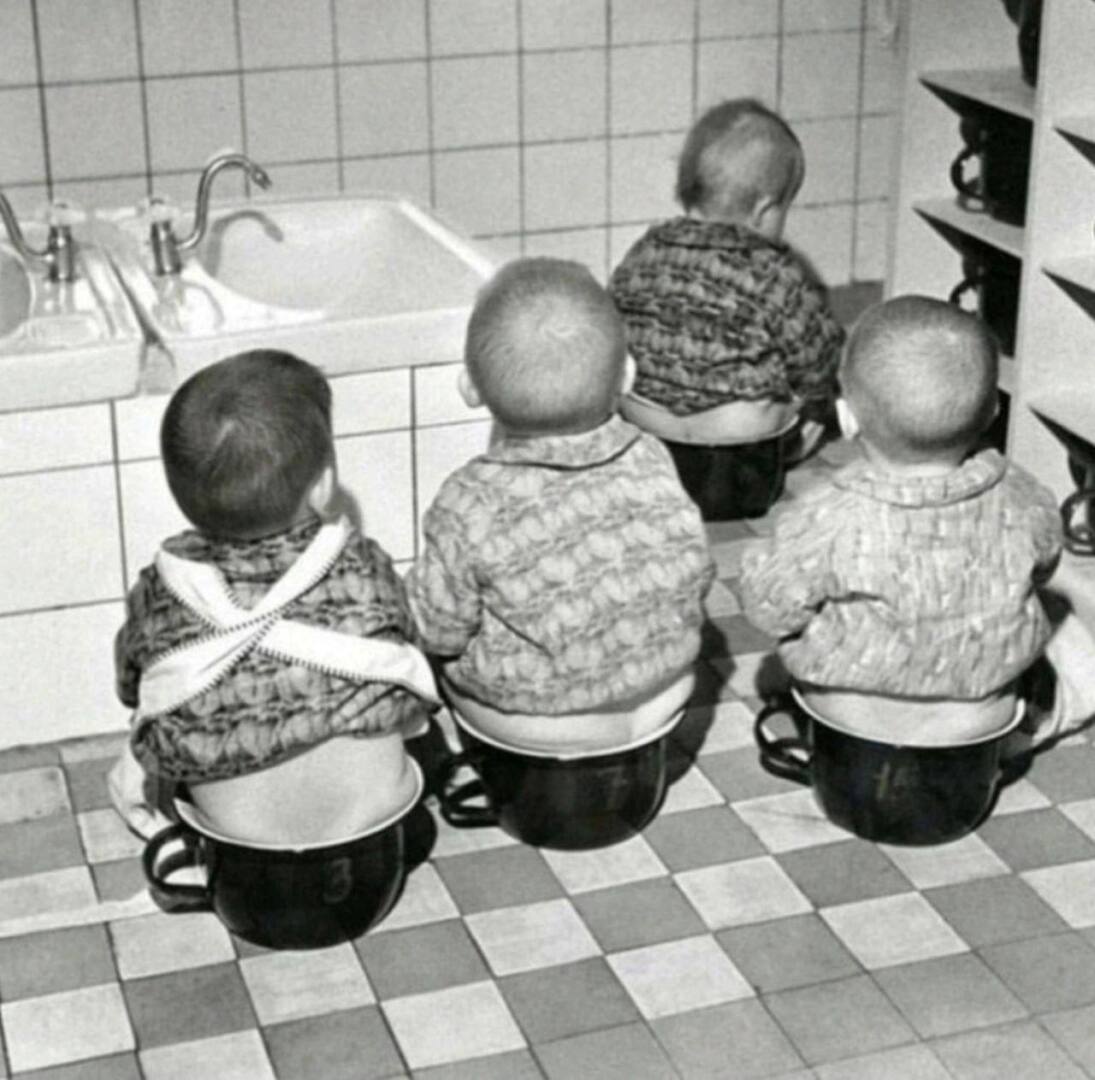 В СССР Коллективизм прививали с детства?