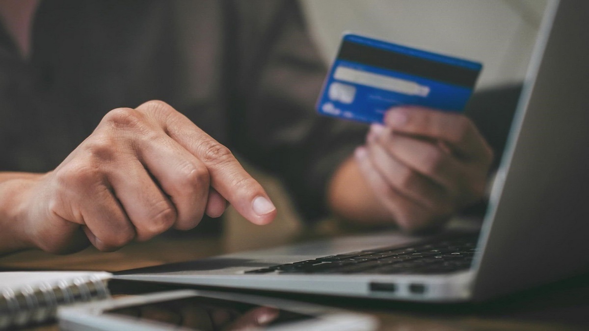 Привлечение доверенных лиц при совершении банковских операций: полезная информация