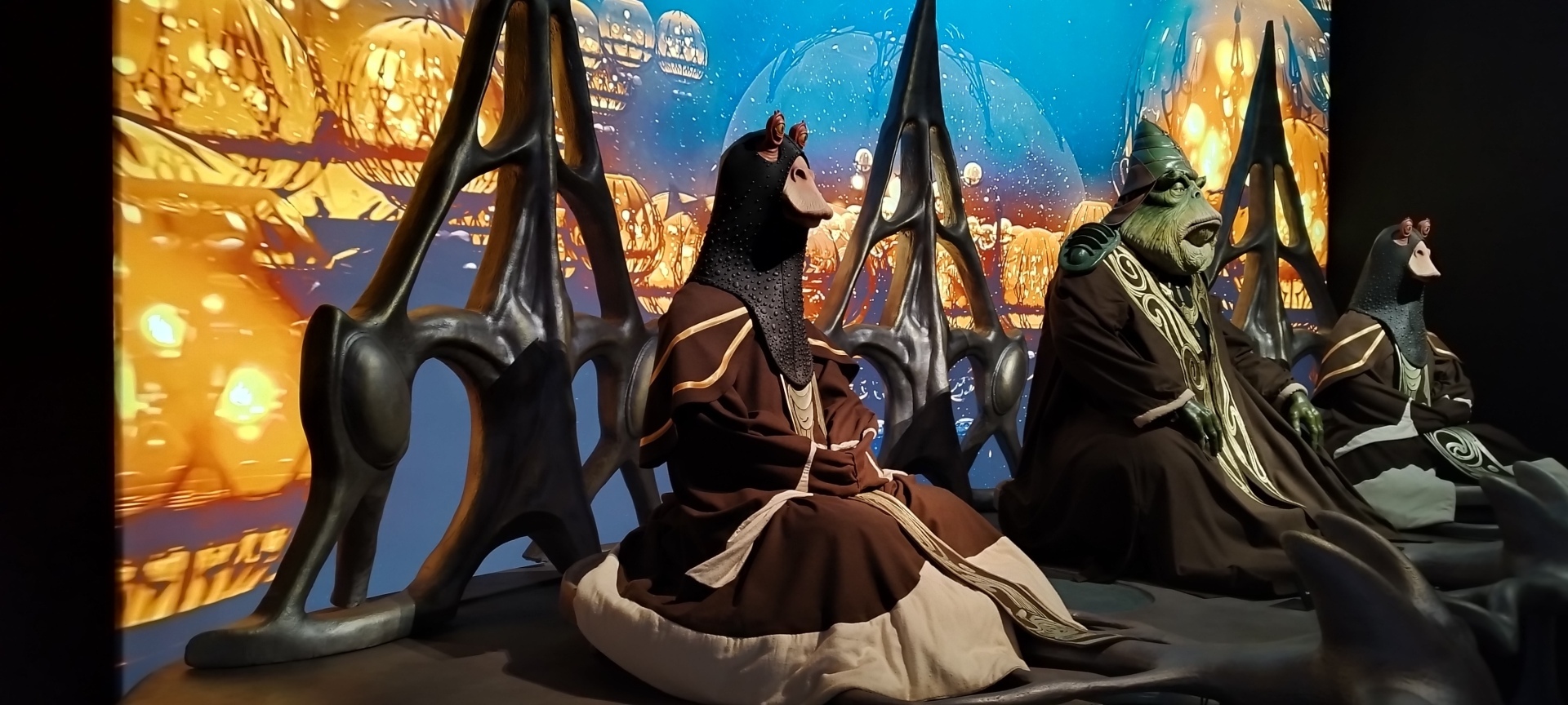 Наше посещение выставки «Звездные войны на ВДНХ». Рассказываю свои впечатления и делюсь авторскими фото. Фанатам этого фильма рекомендуется!