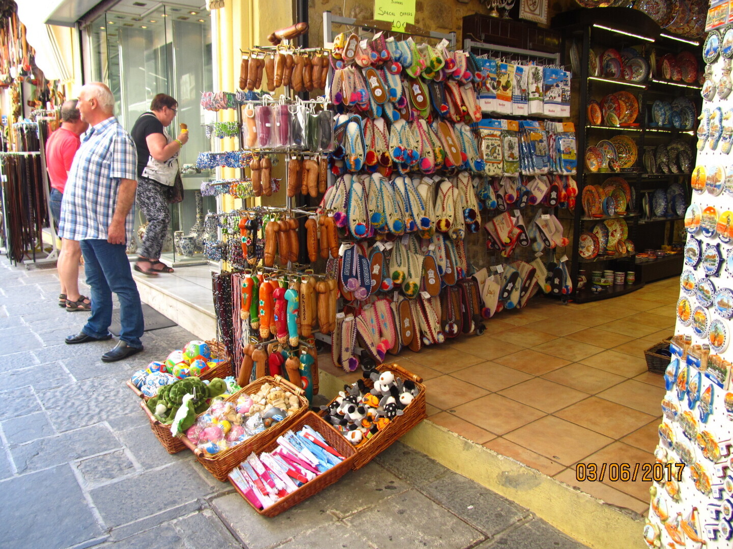 Какие фразы я услышала от иностранцев после слов «ты – русская», когда была за границей