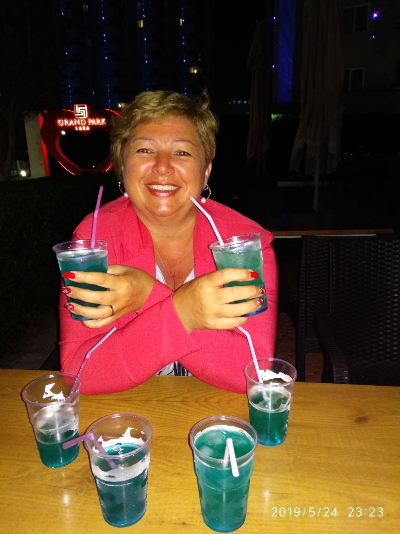 Какие фразы я услышала от иностранцев после слов «ты – русская», когда была за границей