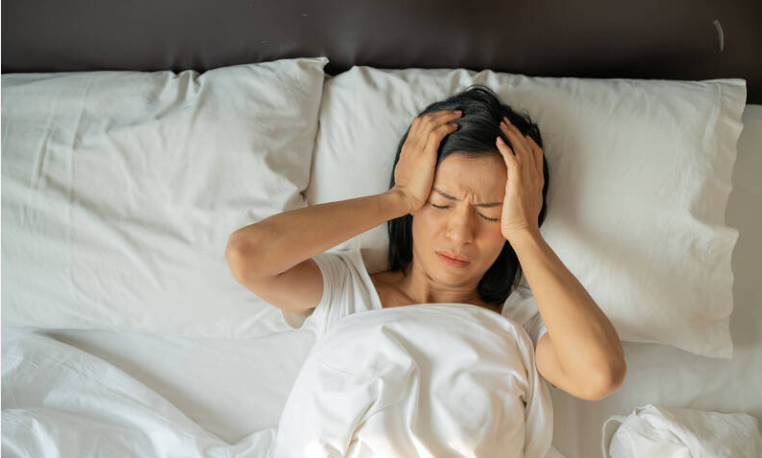 Сеть здоровья》Что делать, если у вас бессонница? Диетолог учит 3 ключевым моментам для хорошего сна