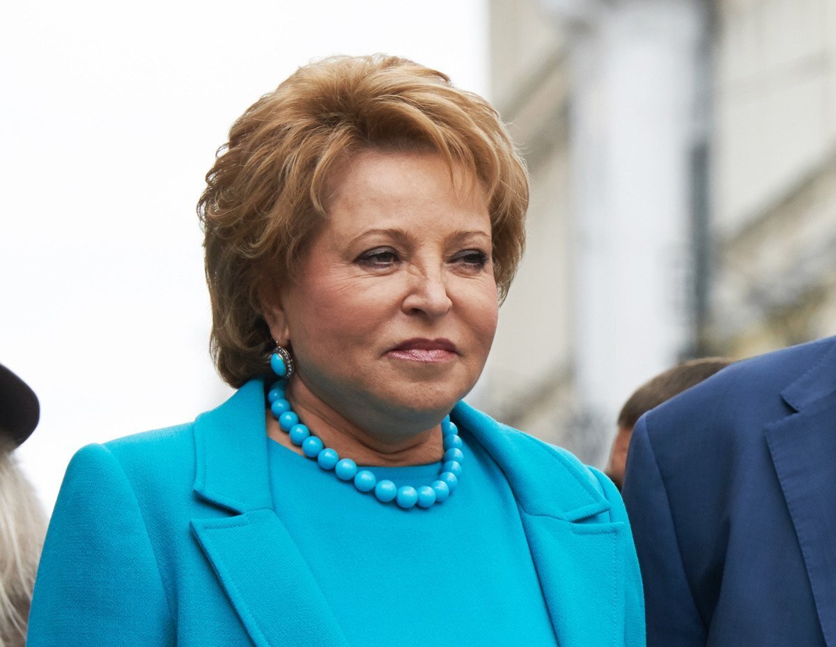 Министерство счастья в России: идея Валентины Матвиенко вызывает обсуждения и критику экспертов