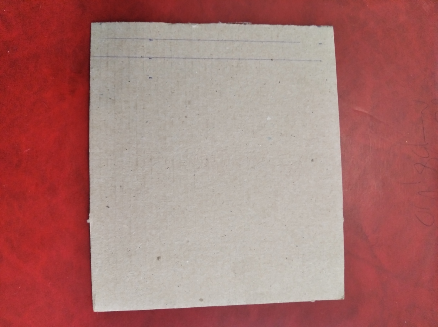 Пряжа нитки, картон и немного терпения - выйдет отличный коврик