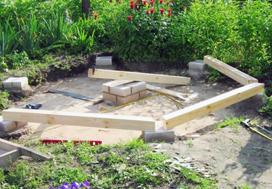 4 основных этапа строительства круглой закрытой беседки из дерева своими руками